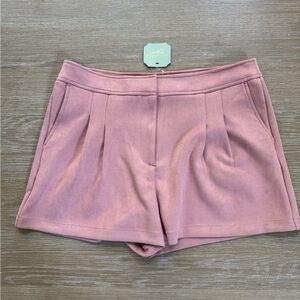 NWT Ryegrass women’s pink suede pleated shorts size 14